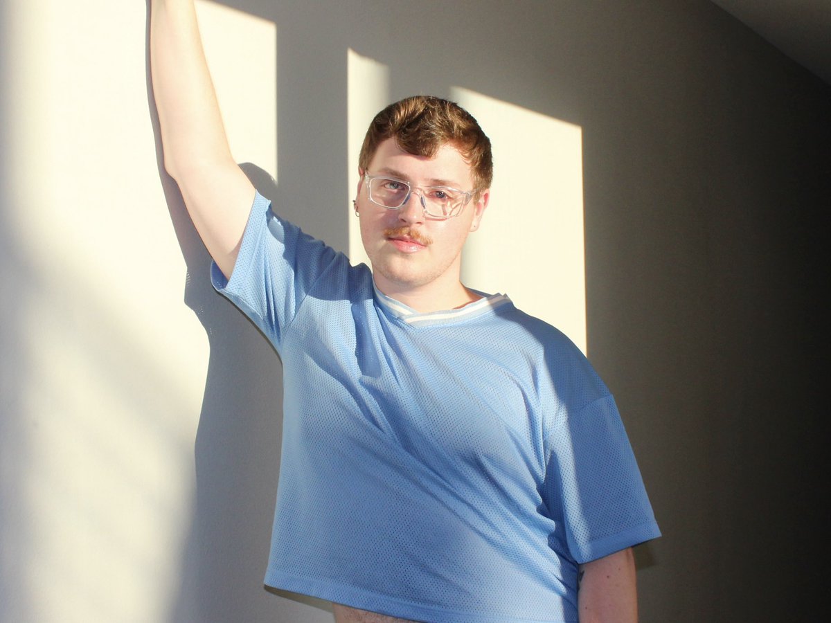 parker330___'s tweet photo. my new song "touch my body" co-produced with @ricksynth_ is out now 🏊🏻‍♂️🩵🏝️☀️🌞 https://t.co/5sndR4hYbg https://t.co/5Fb3tHCwSh