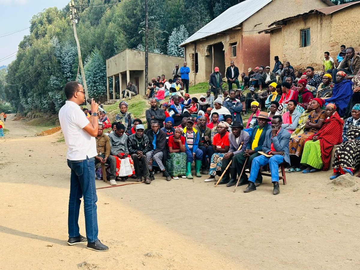 ahfrwanda's tweet photo. As we continue our HIV prevention and stigma reduction campaign in @MusanzeDistrict  AHF Rwanda, in partnership with Musanze District, engaged more than 250 community members during an Inteko y'Abaturage in Butakanyundo Village, Gataraga Sector.@ahfafrica  @rrpplus @RBCRwanda https://t.co/tkjUHvj57Z