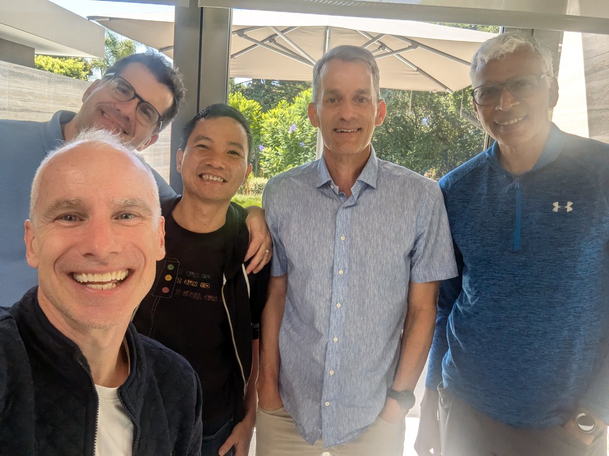 aaronbrindle1's tweet photo. A memorable week working with @JeffDean @Sanjay_Ghemawat @OriolVinyalsML @quocleix—absolute AI legends—launching @DiscoLoopAI, a PBC aiming to accelerate progress via automating complex science and engineering. Radical co-led the initial investment. 🚀♾

https://t.co/iTp6amfXEc https://t.co/H41WiI2JZd