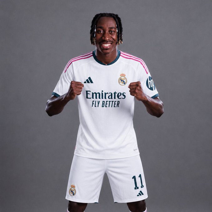 lnstantFoot's tweet photo. 🚨🚨💣 ACCORD TROUVÉ ENTRE LE REAL MADRID ET LEIPZIG POUR LE TRANSFERT DE YAN DIOMANDÉ !!! 🤍🇨🇮

UN MONTANT DE 125M€ AVEC 15M€ DE BONUS.

LE DOSSIER VA ENFIN TOUCHER À SA FIN ! 

(@lequipe) https://t.co/7sGSBMdPG3