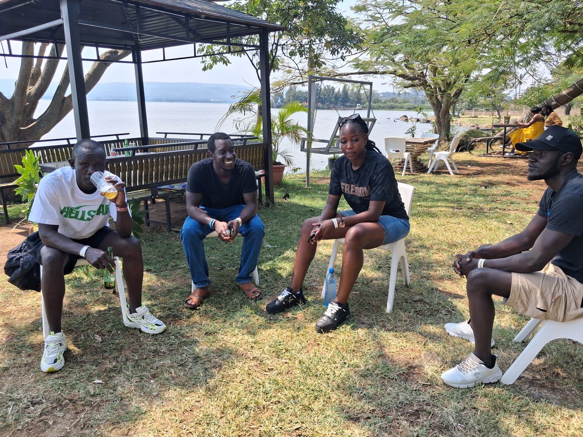iam_kellynolan's tweet photo. Life so short &amp; time moving too fast... No replays. No rewinds. So love &amp; enjoy every moment as it comes.

#fish #fishdiet #lakeside #kisumu #casakibokobay https://t.co/Lt3NapbrEz