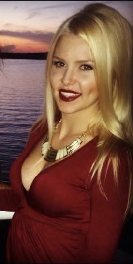 Big_Chinkx's tweet photo. You would never guess what this white girl cut &amp; sewed together to look Chinese 🤯🤕 https://t.co/Bm8rQShN3f