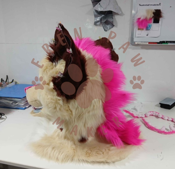 eren_paws1's tweet photo. One stitch at a time, bringing another fursona to life.
#Fursona #WIP #WorkInProgress #Handmade. https://t.co/bPfkAFCQNB