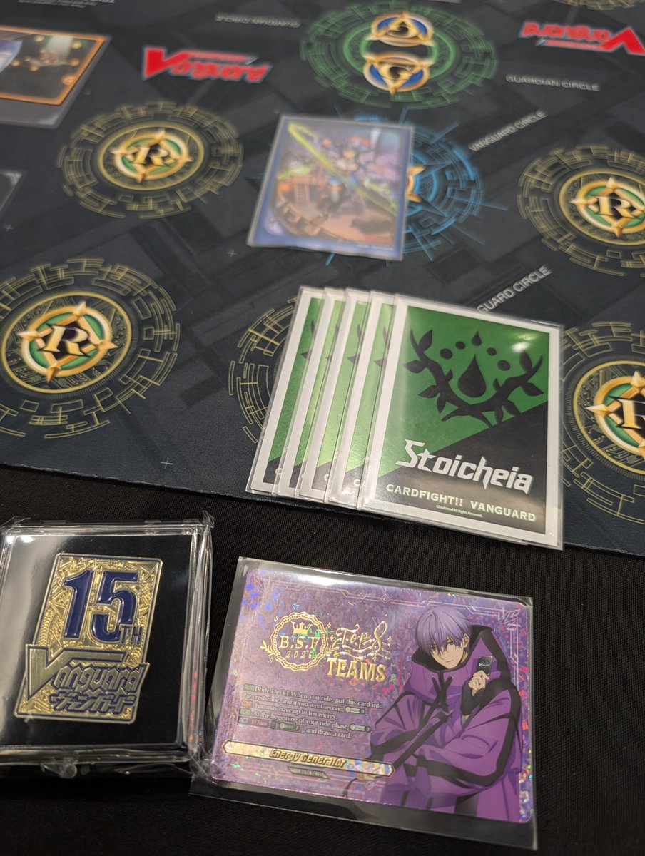 BoiledOreo's tweet photo. Had too much fun at BSF Vancouver 2026. I just started playing VG again last month after 3 years of sweaty Magic, but I'm glad we still managed to top 8 the competition.
The energy generator is just very cool!! #BSF2026 #CFVanguard https://t.co/Ibc83bSgXO