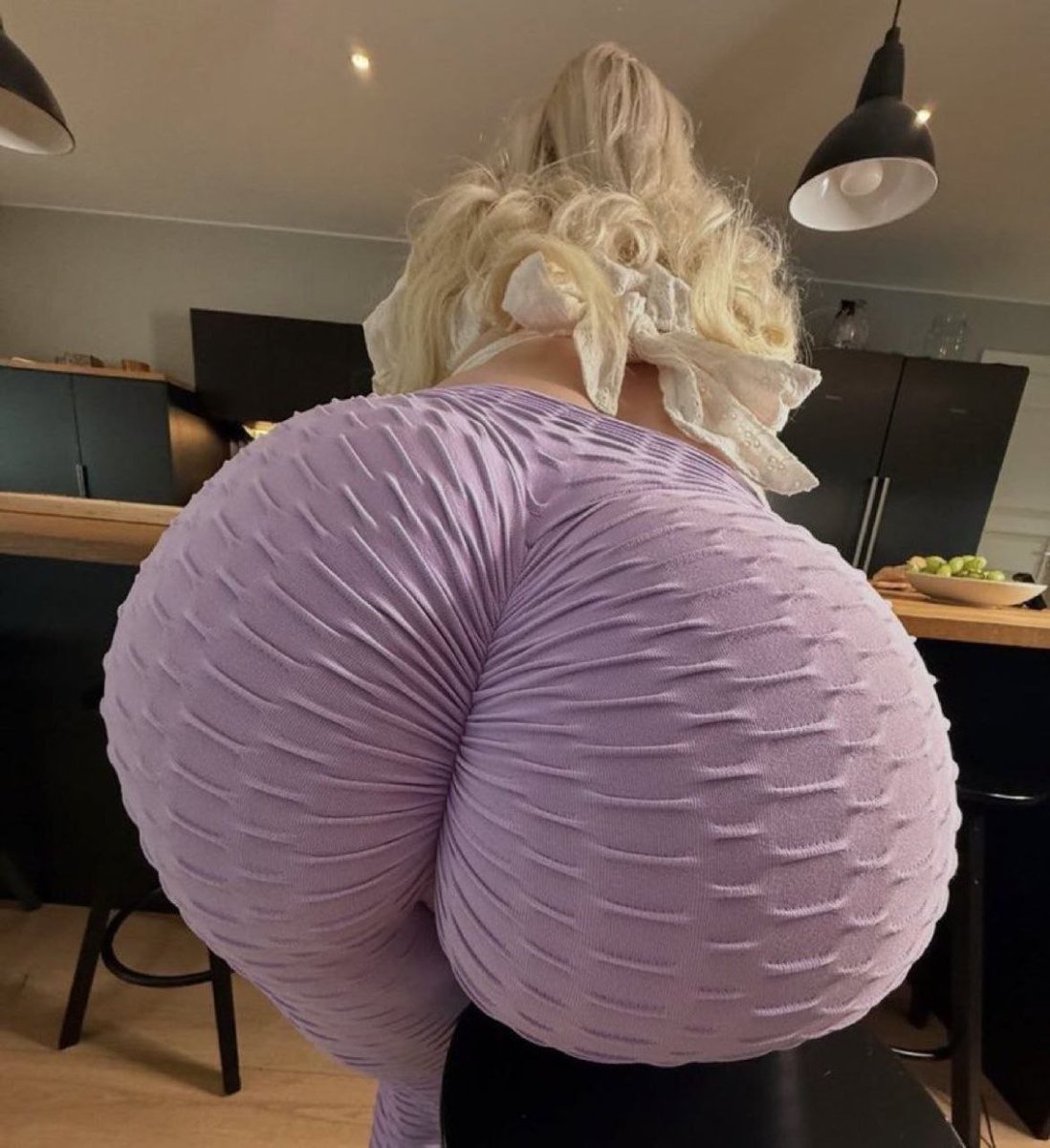 Muza71852289370's tweet photo. Too big? https://t.co/BmCNdrZVWl