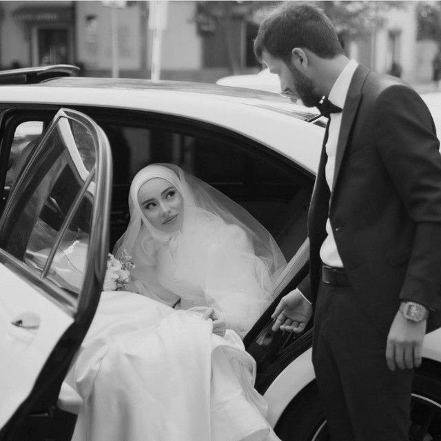 withayrunisa's tweet photo. "Aile terbiyesi almış, sadık, dürüst, helali haramı bilen biriyle.." https://t.co/G8Y4oT1FMe
