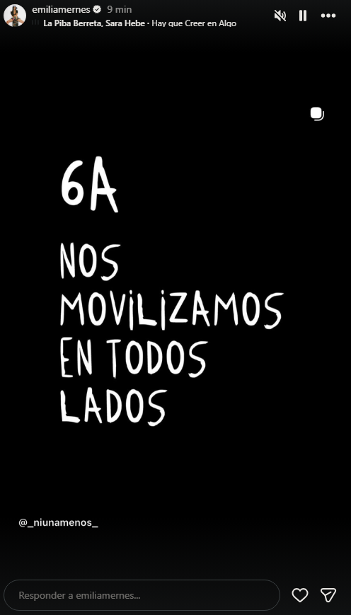 ResistenciaNac_'s tweet photo. A pesar de que ya se CAYÓ la Ley de Tierras, Emilia Mernes sigue convocando a marchar contra el Gobierno en TODO el país.

Peronizaron a Emilia, boludo. Pasó la moda de ser libertario, volvieron a ser los RARITOS del curso. Se festeja https://t.co/1LLXaSFtMM