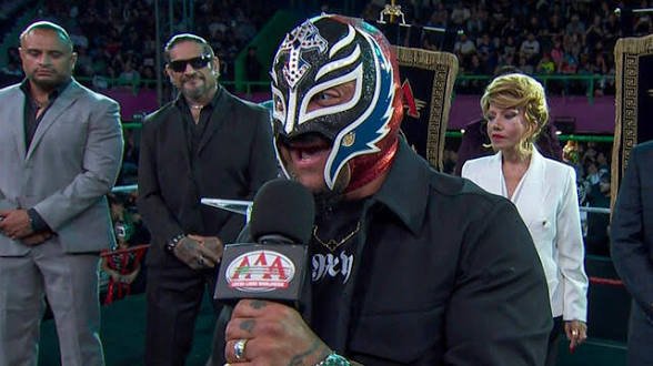 CalexClip12's tweet photo. Raw, SmackDown &amp; AAA Wrestlers to Compete in Tournament for Chance to Face Roman Reigns on Sept 14 Raw

#wwe https://t.co/lJpn0PNqPB