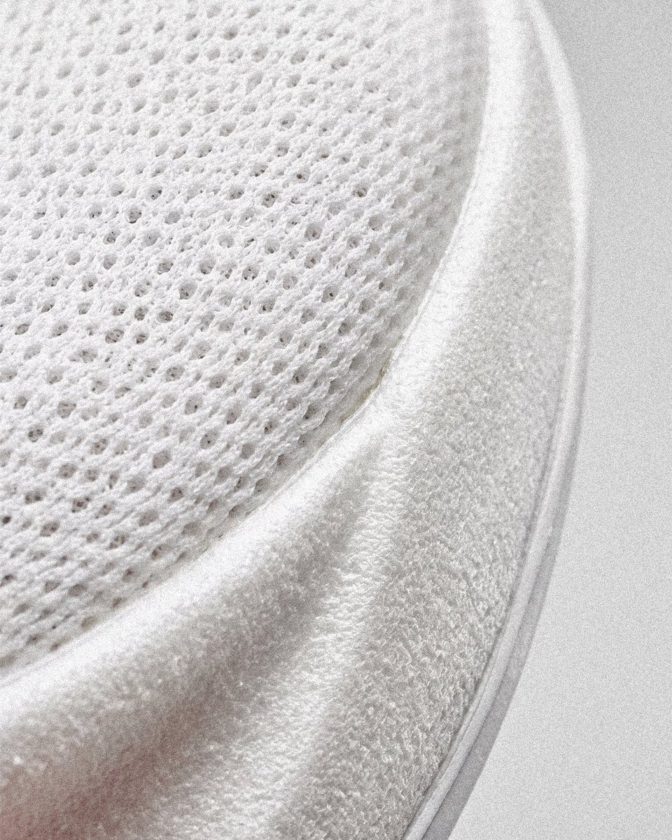 lukabevanda44's tweet photo. Nike Wemby 1’s?!

All pictures generated with AI by me.

#ai #aiimage #wemby https://t.co/XauDcQdDRt