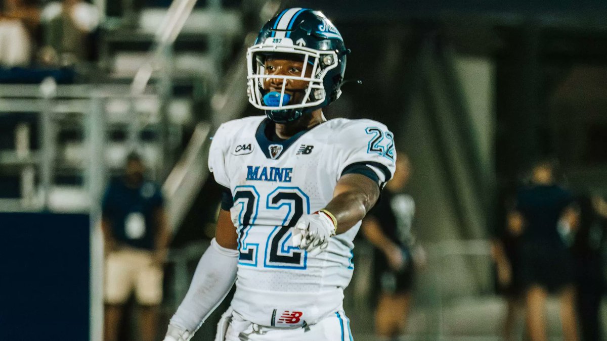 holytrifootball's tweet photo. #22days #BlackBearNation https://t.co/6TXs0sgwcT