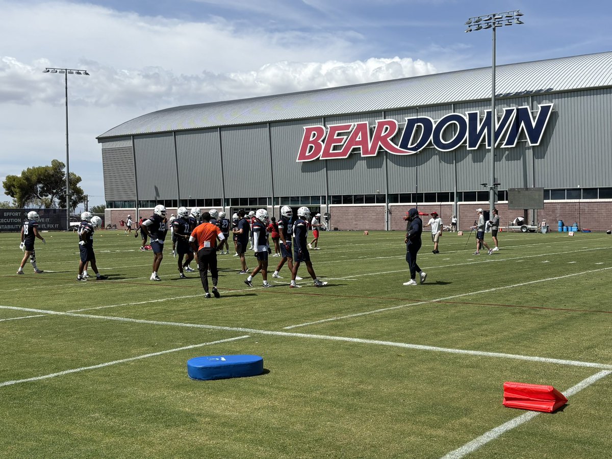 DavidKelly1290's tweet photo. Year 19 loading!
#ThisisArizona https://t.co/d9WyrddZlI