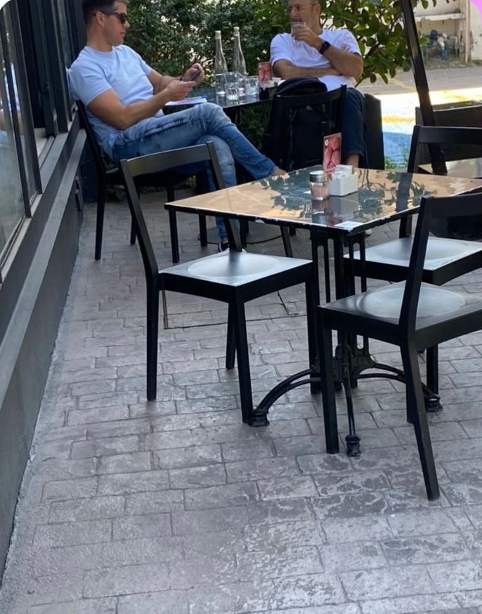 elsietede's tweet photo. CLARK, KIBLISKY, PESCE, CERDA, LARRAÍN Y EL RESTO DE COMPLICES BASTARDOS HIJOS DE PUTA!!!! SON TODOS UNAS RATAS. PÚDRANSE!!!!!!!!!!!!!! #VAMOSLAU https://t.co/Jlc6a5J7zV