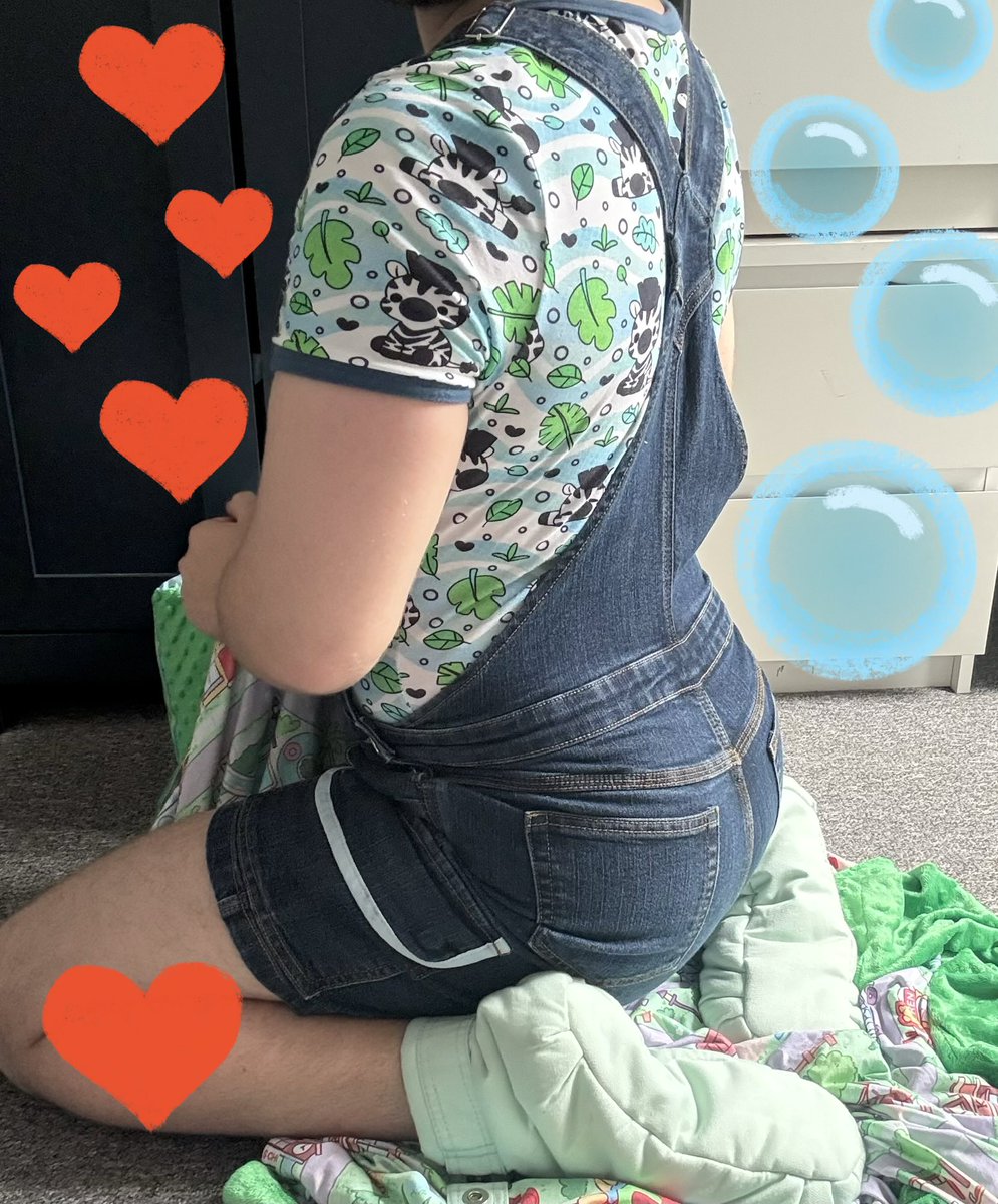 LittleStrange03's tweet photo. Don’t you think it’s a little bit wild how I’ve been like this being adorable for like 5 mins and am still yet to be called cute and given diaper pats!? 👀😇🥰
Booties- @ShopStrait
#Abdl #diaper #cgl #ddlb #mdlb #abdlbabyboy #little #littlespace
#abdldiaper #diaperbutt https://t.co/fA0K57pj9S