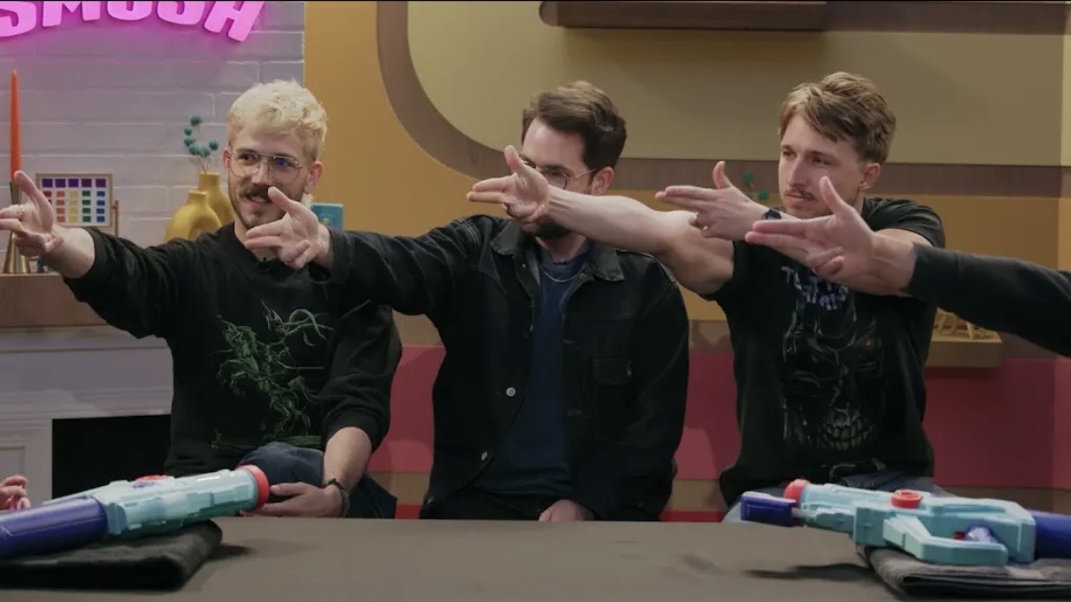 smoshbase_'s tweet photo. Smosh Pit community post

"TOMORROW, we're clocking each others lies 🤥" https://t.co/iXYtFqFm6d