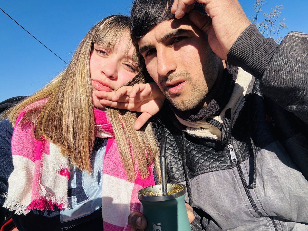MoskaacostaJr's tweet photo. Mi par codo a codo siempre🏠❤️ https://t.co/zRGAdQWWEl