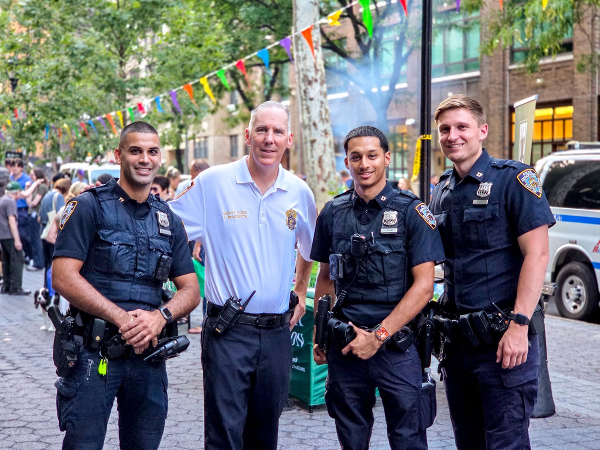 NYPD17Pct's tweet photo. Thank you all for attending the 17th precincts National Night Out.  Thank you to the 17th Pct Community Council and to the 17th Pct Community for your continuous support. #NNO2026 https://t.co/yBjFftlJXb