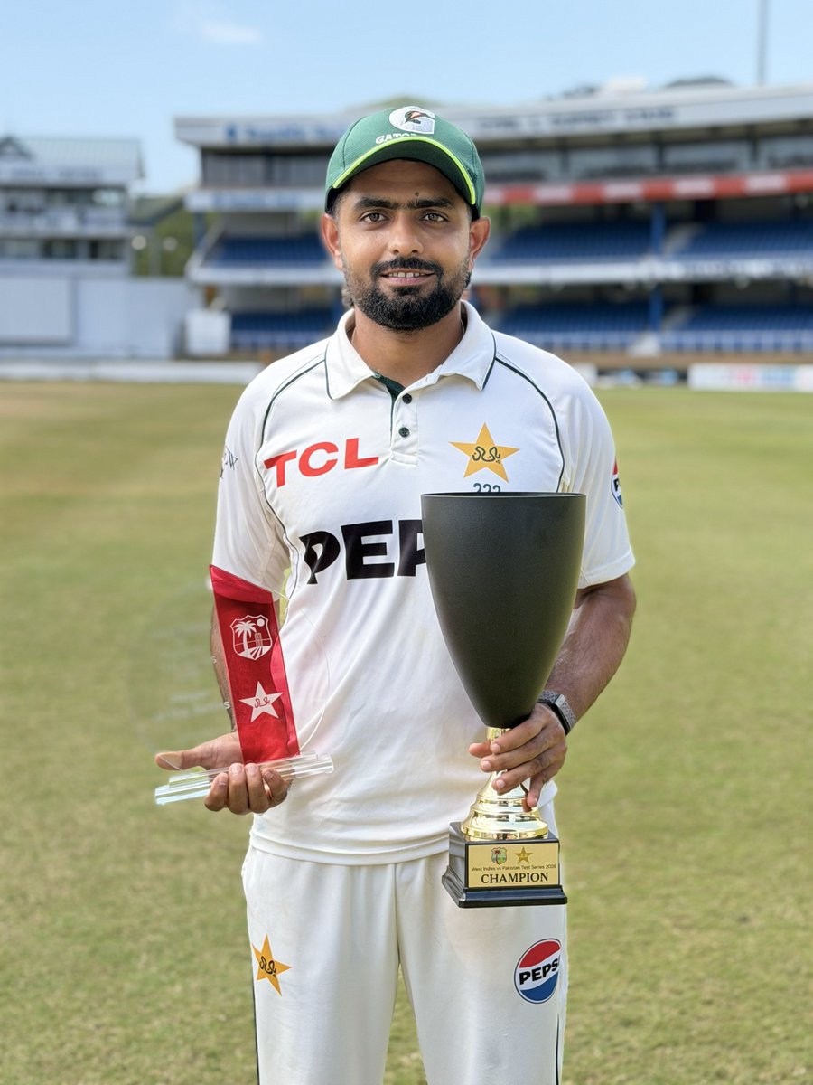 Team_BabarAzam's tweet photo. 🇵🇰 | Most player-of-the-series awards for Pakistan across all formats:

𝟭𝟬* - 𝗕𝗮𝗯𝗮𝗿 𝗔𝘇𝗮𝗺 👑 
10 - Imran Khan
10 - Wasim Akram
9 - Waqar Younus/Inzamam/Hafeez

At the top of the list of greats of the nation 🐐 
#BabarAzam | #BabarAzam𓃵 https://t.co/Knm00pHUB4