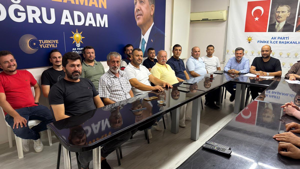 Akpartifinike's tweet photo. İlçe Koordinatörümüz Metin Merden’in katılımlarıyla haftalık olağan yönetim kurulu toplantımızı parti binamızda gerçekleştirdik. Toplantımızda teşkilat çalışmalarımızı değerlendirdik, önümüzdeki döneme ilişkin planlamalarımızı ele alarak fikir alışverişinde bulunduk.
@alicetin_07 https://t.co/MP6oKENRZF