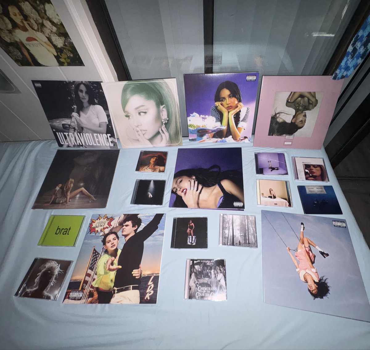 EthanStansAri's tweet photo. do i have taste? https://t.co/F45AnLM8hf