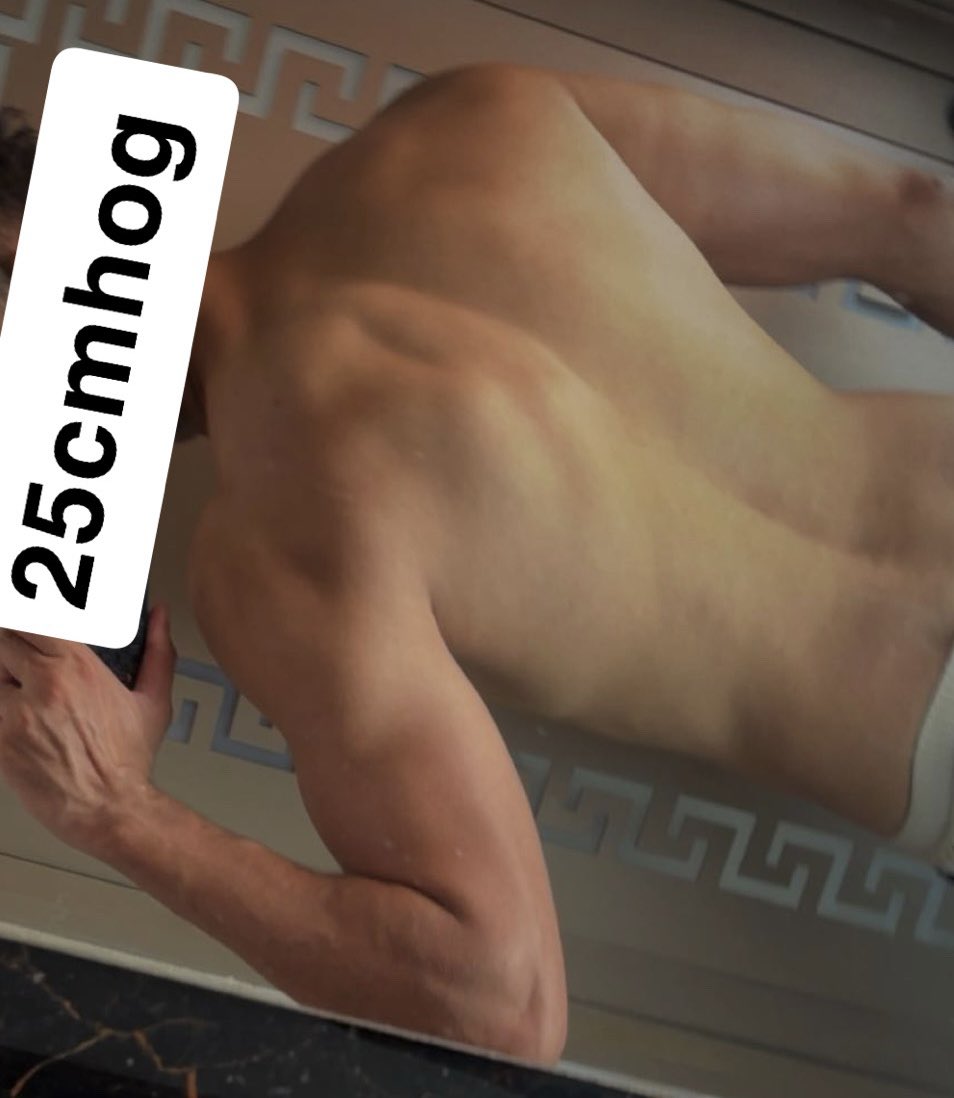 25cmHog's tweet photo. I need a massage for my back 💆♂️
#onlyfansfit #onlyfans #OnlyFansUSA #germany #sex #porn #daddy https://t.co/uVJaAvOxLZ