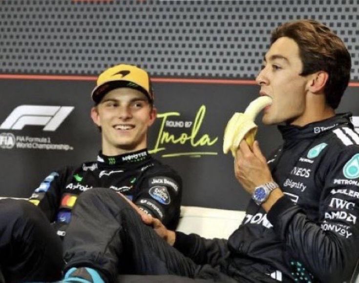 cantverstopim's tweet photo. Oscar I know he’s funny but he can’t be THAT funny part 5 https://t.co/cb1KZTtPdr