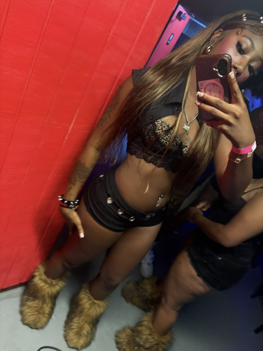 litaespazz's tweet photo. body teaaa https://t.co/0d39FxMTqD