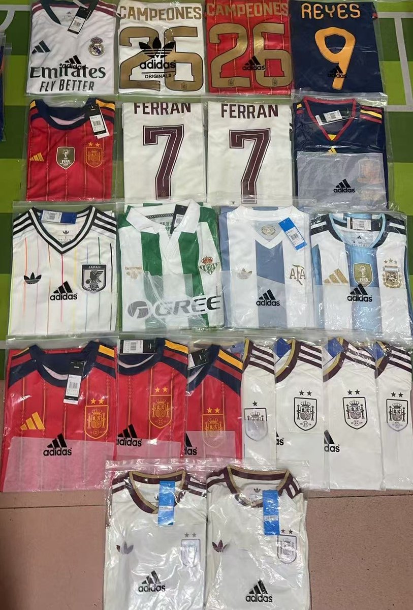 FucaBets's tweet photo. 👕 CÓMO Y DÓNDE COMPRAR CAMISETAS CHINAS ⁉️

🙌 JieLan Jersey tiene los mejores precios del mercado, calidad excelente y mucha variedad.
🇪🇸 Ya está disponible la camiseta de España campeón de la Copa del Mundo 2026 con 2 estrellas.

👉 WhatsApp: +86 159 1319 8592 https://t.co/8DJPQkix3c