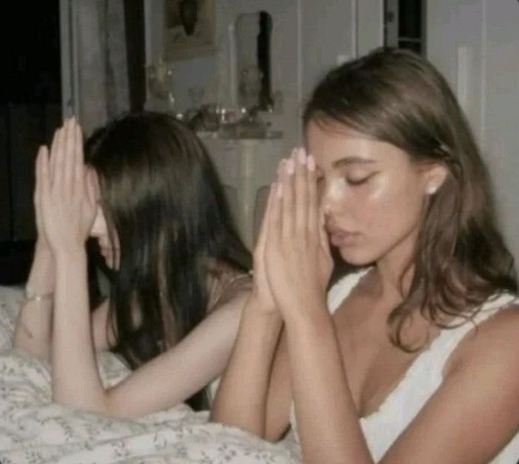 thvlaur20's tweet photo. POR FAVOR DEUS, FAÇA ACONTECER, EU MEREÇO 🥺 https://t.co/iRs9inVaYa