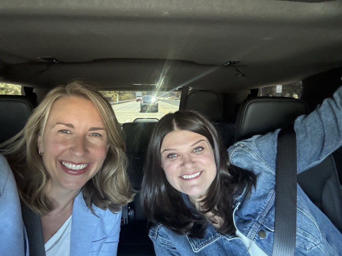 HillaryScholten's tweet photo. Hitting the road with #littletruck! 🛻
@HaleyforMI and I are all over West Michigan today connecting with voters. Help me send this effective champion of the people to Congress--vote for @HaleyforMI for Senate in the 8/4 primary! https://t.co/oGmNvQ0dNV