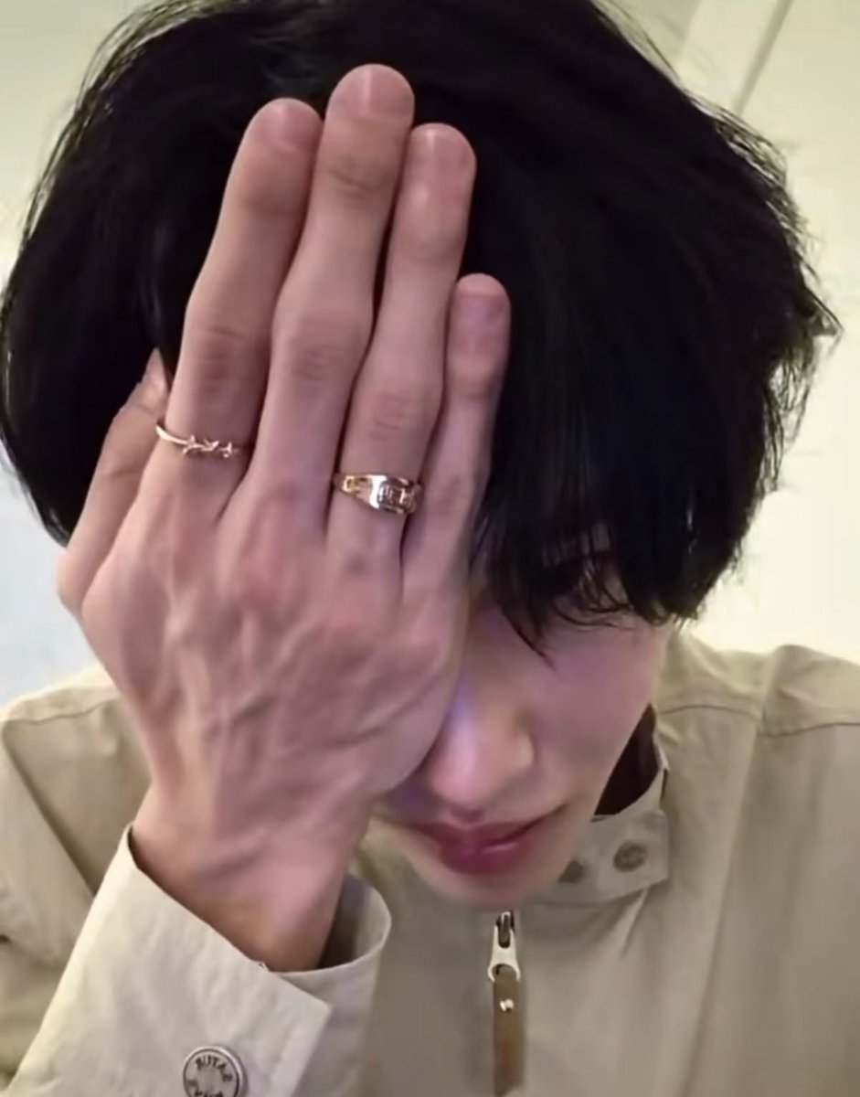 ishiteruyobabe's tweet photo. เส้นเลือดผู้ชาย🥺🥺🥺🥺🥺 https://t.co/FdEGeyf2fn