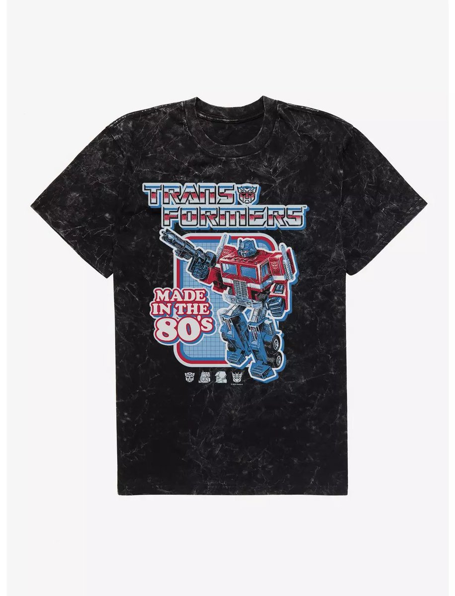 RndomThing2's tweet photo. like im lucky to have one actually cool transformers shirt i dont hate the other ones i have but you cant tell me this doesnt have aura https://t.co/XsQbuDRuqi