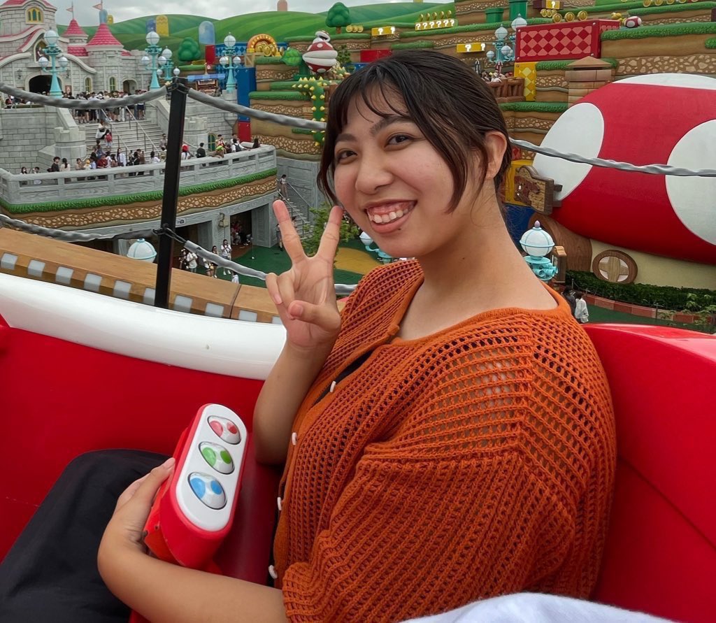 8j4sgt's tweet photo. 山本華音　23歳💕
栞渚のお姉ちゃんの華音💕バストF65で乳首は陥没💕下の毛は逆三角形でキスが大好き💕キスしただけで声出してすぐ濡らす変態💕言われたこと何でもしちゃうドm💕お前のせいで妹晒されてるんだから責任取れよ💕姉妹どっちもインスタまで晒すから💕オナペ姉妹💕
#オナペ https://t.co/A2Cpn0ujpT
