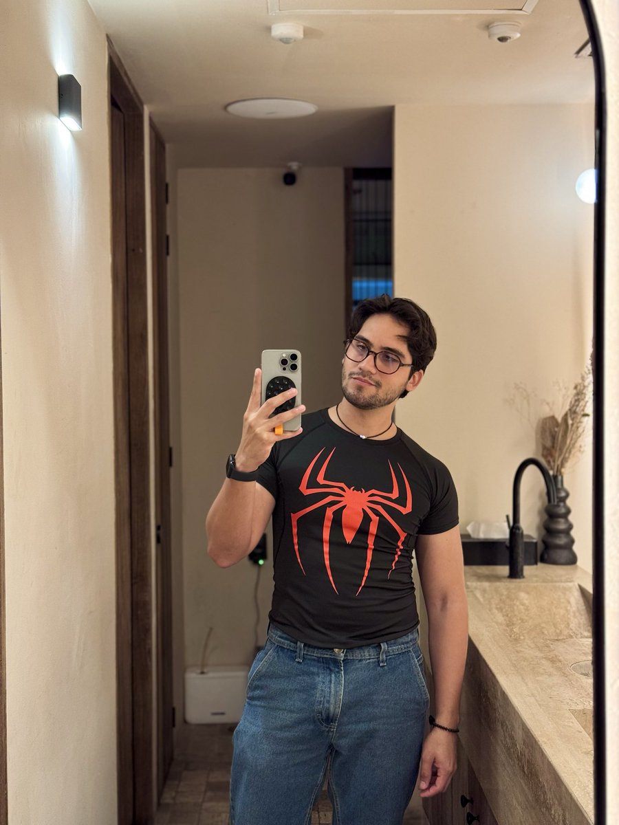 CachorroMartinB's tweet photo. ¿Marvel o DC? 🕸️🕷️
La respuesta correcta tiene premio https://t.co/MbDBUhDj2d