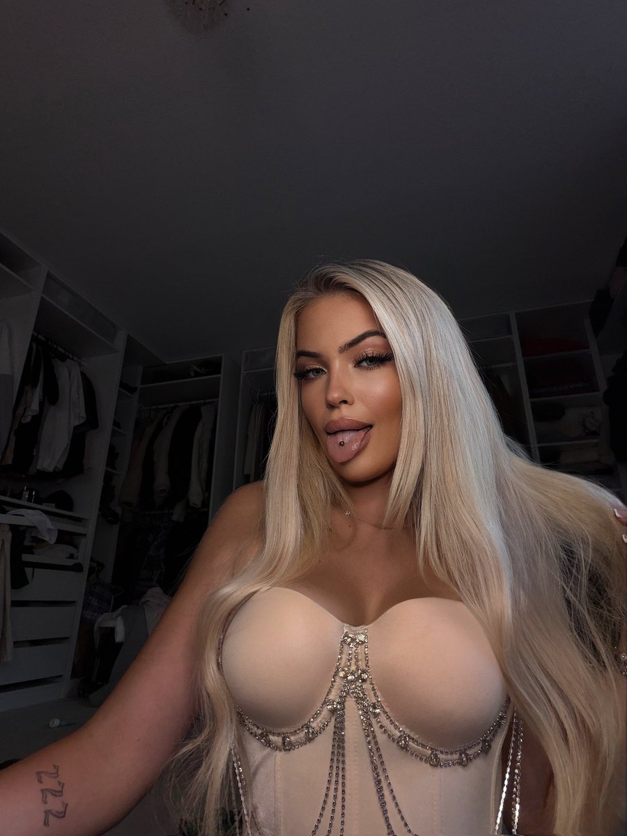 MGoddessM's tweet photo. 👸🏼rt-Game 👸🏼
2/2/2
10 min (bis 23:08)
Jeder 2 Kommis https://t.co/7BnANmv6k3