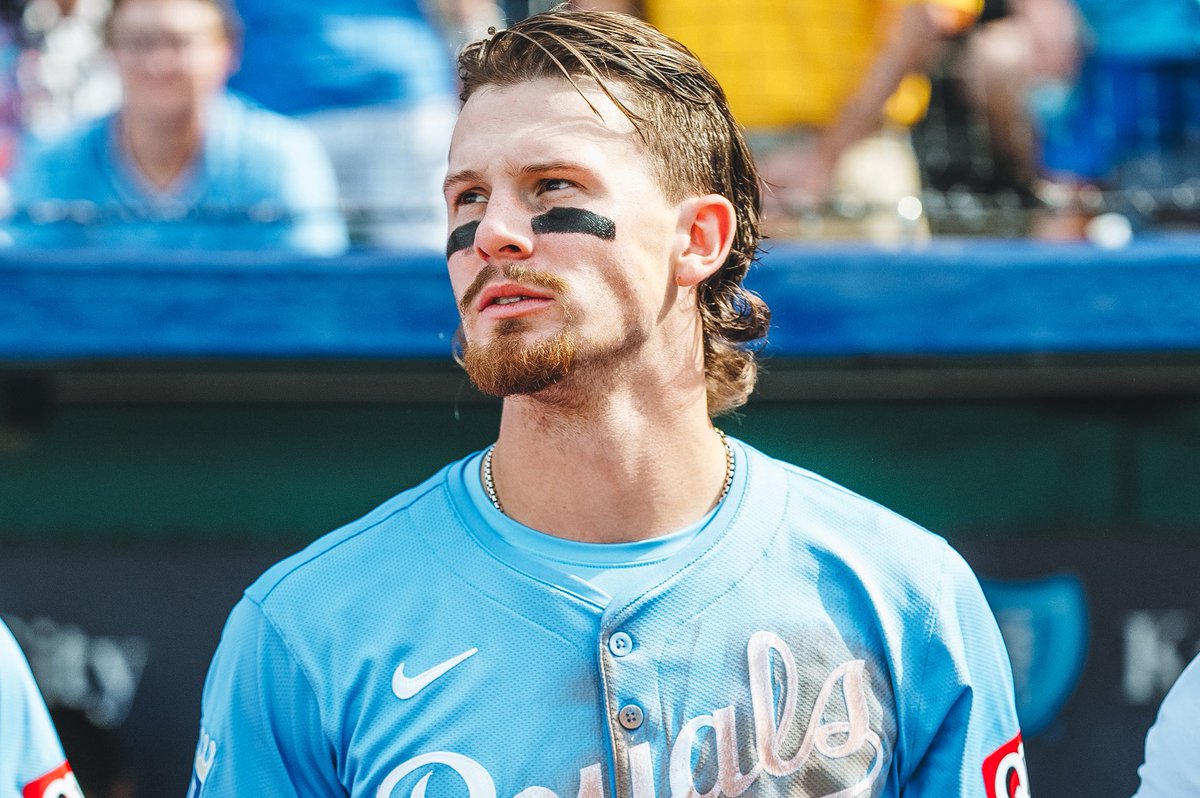 SasquatchVinnie's tweet photo. Imagine having Bobby Witt Jr as your start player. The best 5-tool player in the league, and might go down as the best SS ever.

Then you have a front office that fails to do ANYTHING to surround him with a good team. https://t.co/fmcnIX5KUI