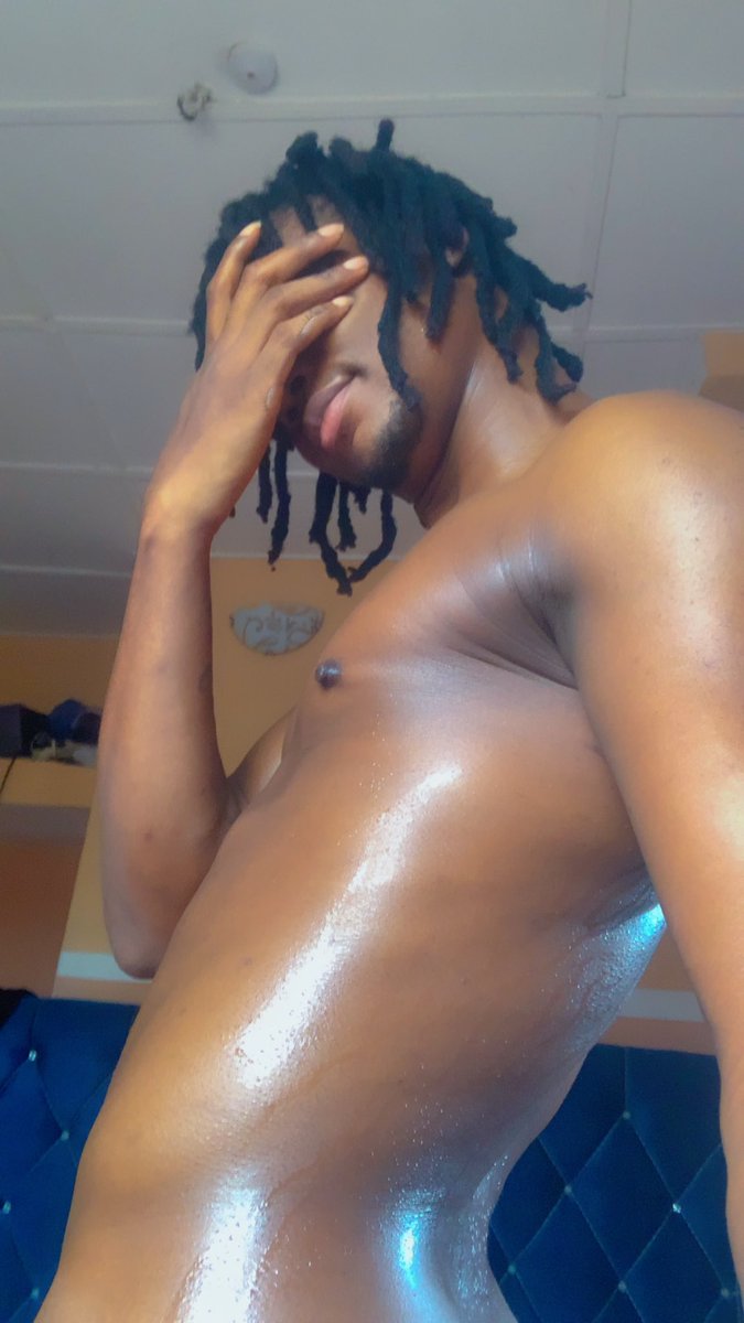 Longjohnbobo's tweet photo. Wet Body 🤤 😋 https://t.co/bLhwiW68MC