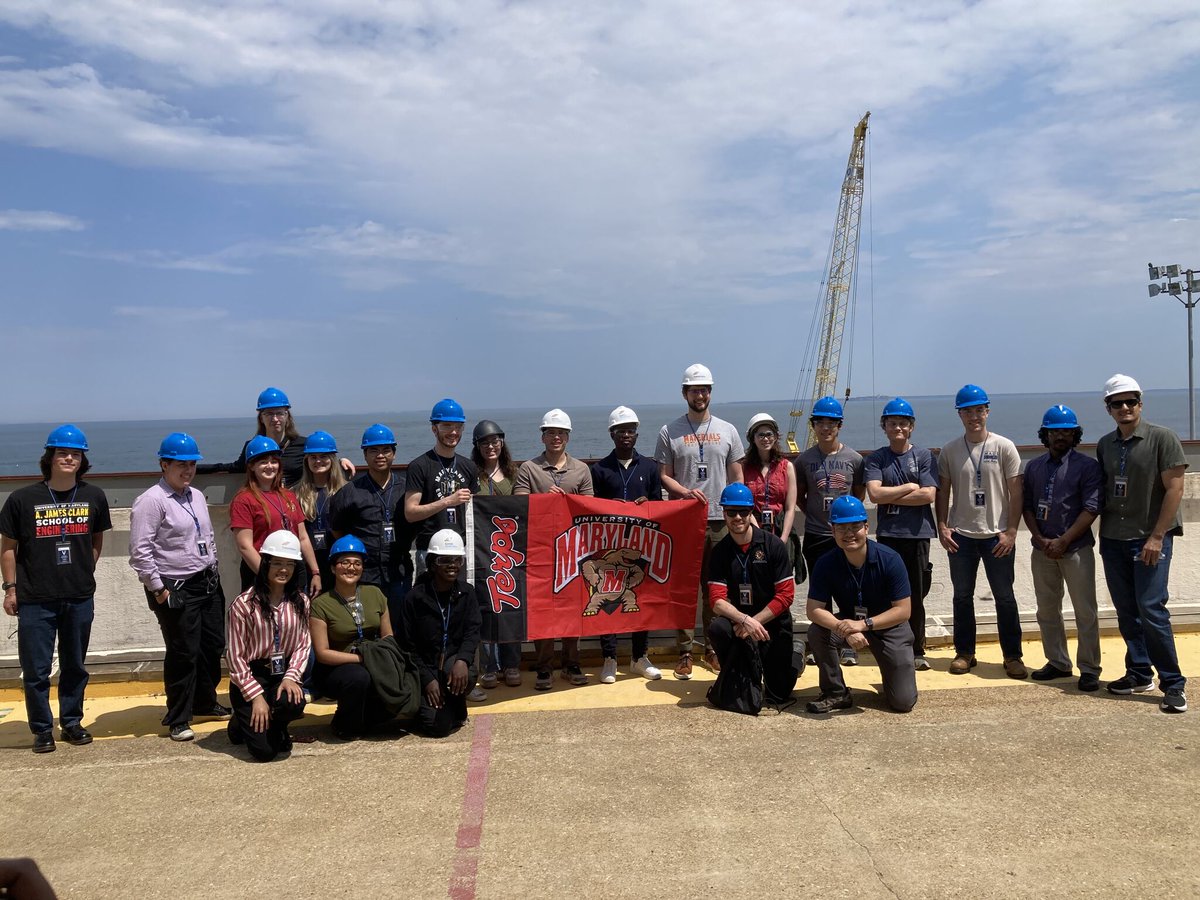NA_YGN's tweet photo. The future of nuclear is bright!⚛️This spring and summer, Calvert Cliffs connected with students from the College of Southern Maryland and the University of Maryland and welcomed our newest interns through a mentorship kickoff focused on growth and development#NAYGN#Constellation https://t.co/QgqeOFM0KF