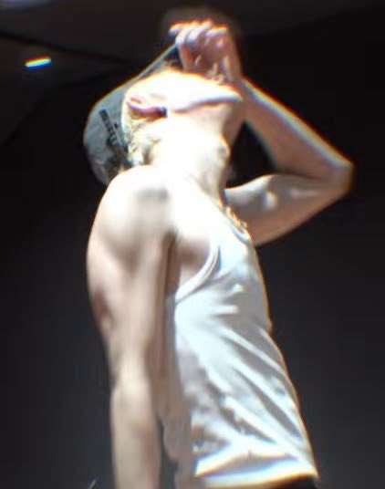 evanmix's tweet photo. ⚠️ this genre of evan. https://t.co/PQepE5VZB6
