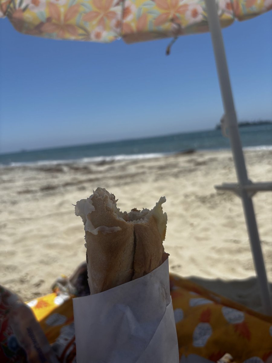 heyrockee's tweet photo. had to fight through more tourists than usual- la croque you’re doing amazing babe ilu https://t.co/AZPUhB1yHr