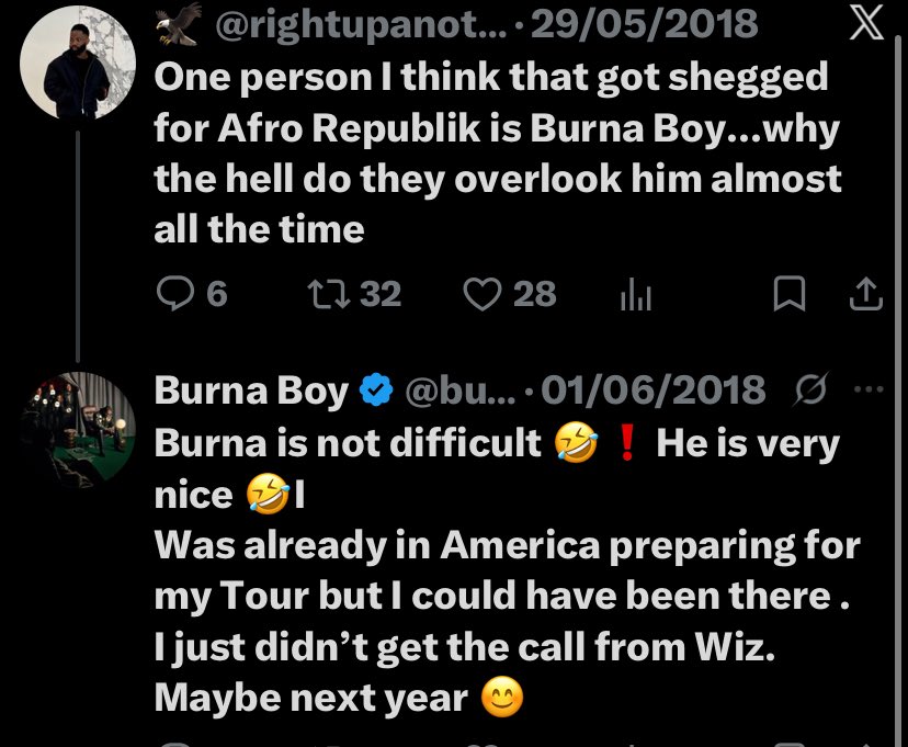 alex__mich1's tweet photo. Burna Boy before he blow🤣
Fear loyalty of an upcoming artist o🤣 https://t.co/z4a2DnSo74