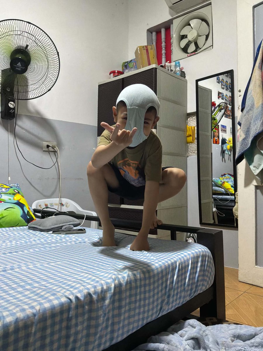 _kieldizon's tweet photo. #spideytracker @SpideyTracker 
Spidey confirmed sighting in Manila! https://t.co/PSPVpoTdLI
