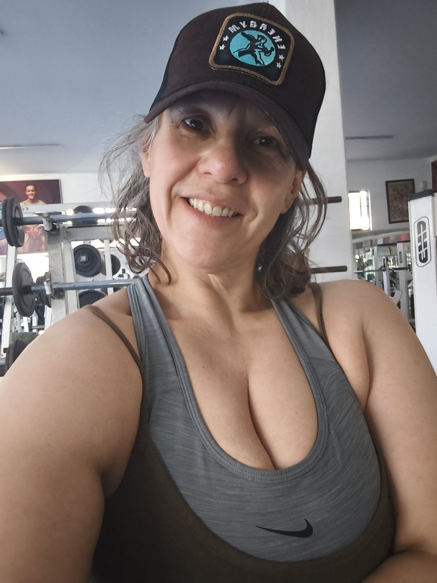 Julia Muñoz tweet media