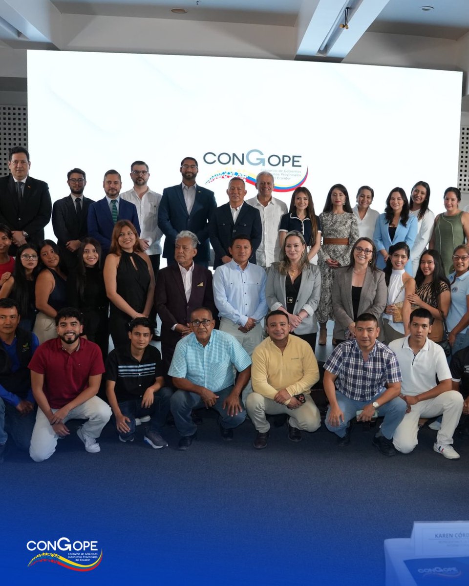 congope_ec's tweet photo. De los territorios a la acción global.🌎
En Machala conversamos sobre los desafíos actuales de la cooperación internacional y las oportunidades que tienen los gobiernos provinciales para conectar sus proyectos con aliados nacionales e internacionales. La jornada contó con la participación de nuestro presidente del CONGOPE Clemente Bravo, nuestra Directora Ejecutiva María Fernanda Durán, Iván Martínez Director de Evaluación de la Cooperación Internacional, especialistas en cooperación y la presencia del Prefecto de Cañar Marcelo Jaramillo. 
#CONGOPE #CooperaciónInternacional #Machala #ElOro #Ecuador