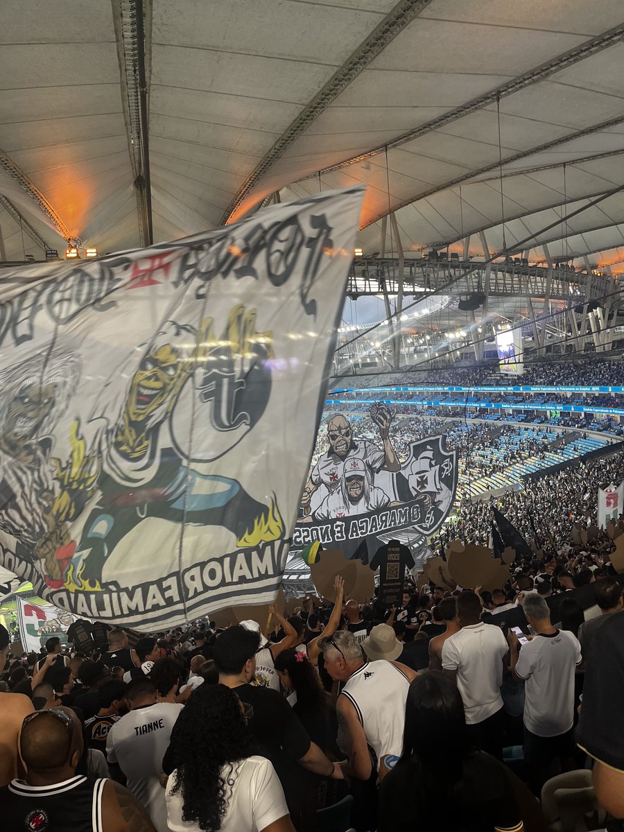 midiavascaina's tweet photo. Já foram vendidos 4️⃣0️⃣ mil ingressos para o clássico de quarta feira 

JUNTOS vamos ganhar. 👊

Compre seu ingresso no site do sociogigante ou no site do futebolcard https://t.co/1yNbyq1Quc