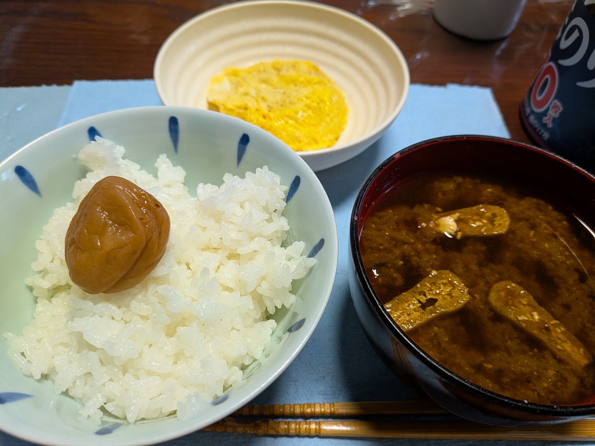 mittunn875's tweet photo. 朝ご飯もぐもぐ
いただきます https://t.co/gUP443B1kh