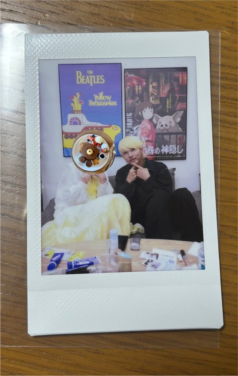 Miii_579's tweet photo. やまハートって言って､､､ってポーズだけ伝えて
やまハートが何なのか伝えずに終了😇
大困惑顔のみつきくん爆誕させて
大変申し訳なかった😭😭
山田涼介が作ったポーズだよ!!(今更)
金髪が横目に見えて申し訳なくて
さすがに頭引いたよね😇😇

 #おにラブ展 https://t.co/1YOUJEirx6