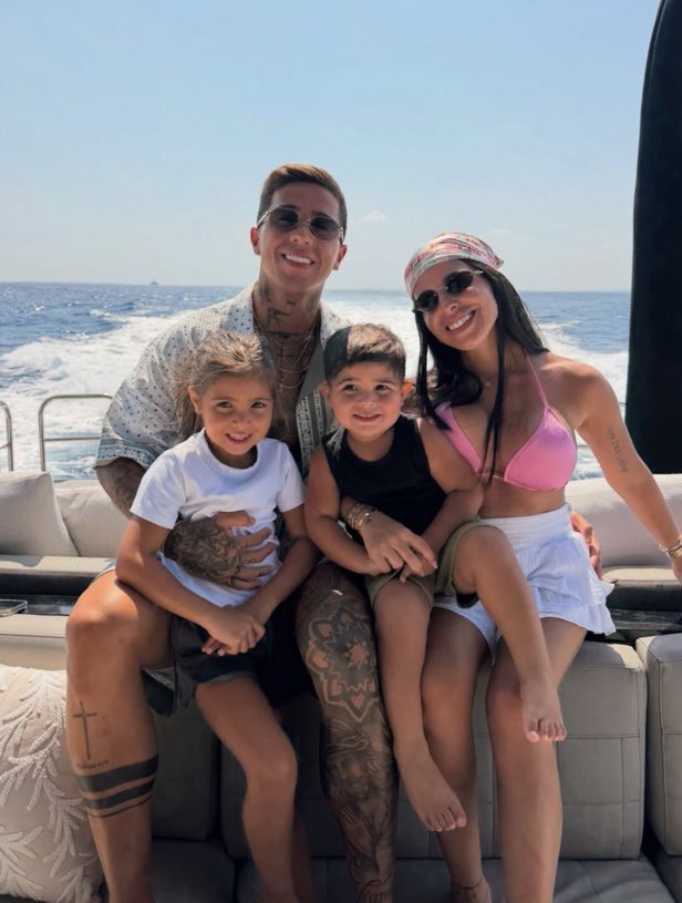 Enzo fan Fernandez tweet media
