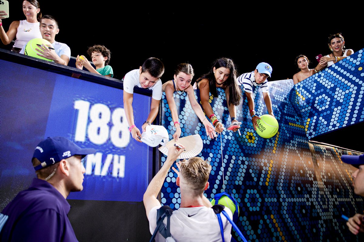 denis_shapo's tweet photo. Gracias Los Cabos!! It was amazing being back here and your support means a lot. Thanks for all the love this week 🇲🇽🫶🏼
📸 @MifelTennisOpen https://t.co/ZnD670YVOT