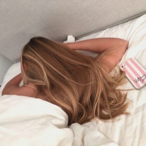 yslsaintbarbie's tweet photo. todays vibe https://t.co/3EHyHKG5Co