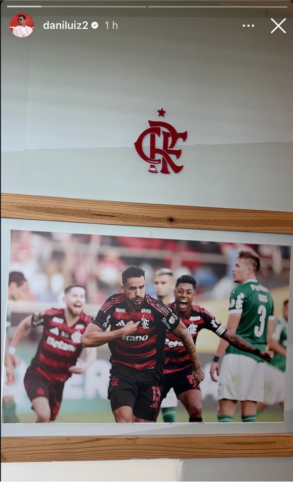 PapaRubroNegro's tweet photo. E O DANILO QUE METEU ESSA NO STORIE? LIBERTADORES SEM ASTERISCO! QUEM TEM MAIS, TEM 4!

📸 Reprodução | Instagram Danilo https://t.co/SOfHx725fD